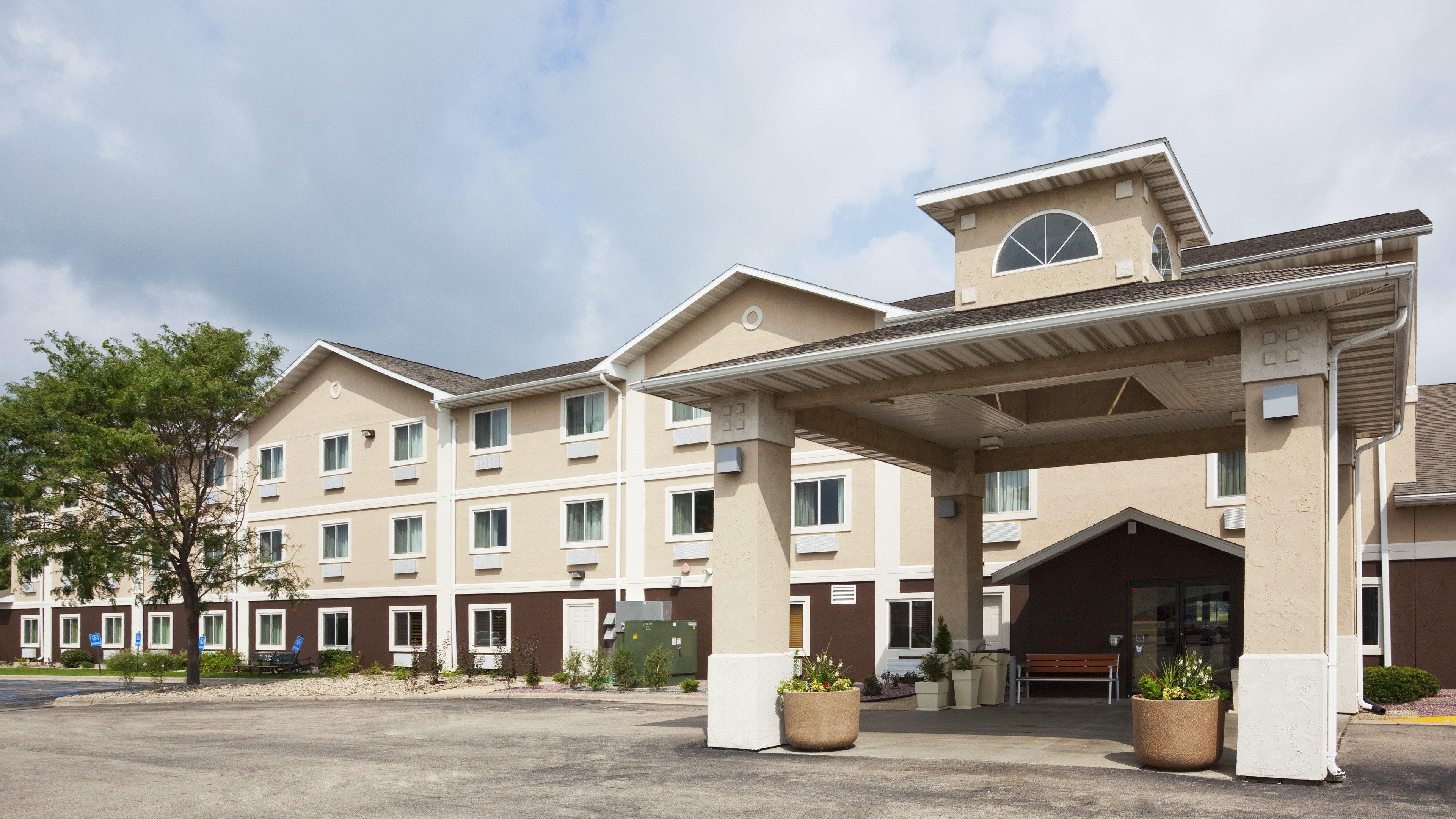 Holiday Inn Express Deforest, An Ihg Hotel Exterior foto